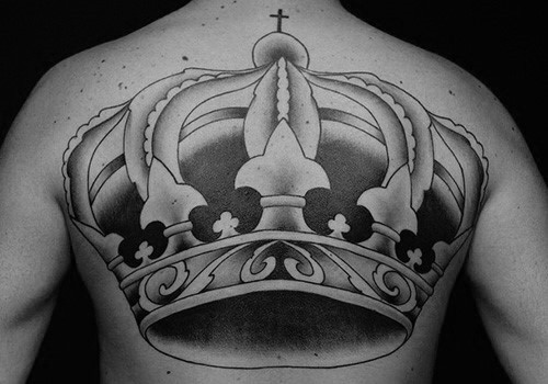 Traditional Crown Tattoo Ideas For Males