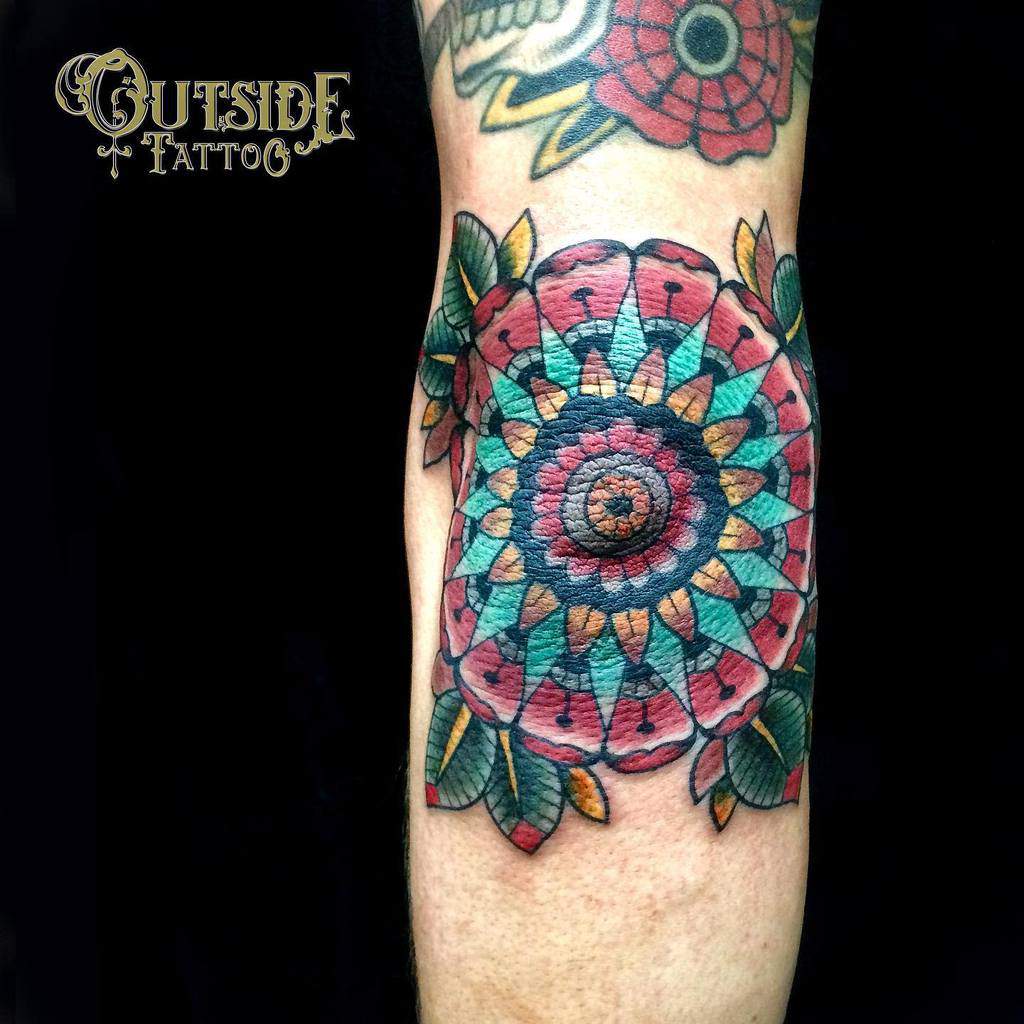 traditional geometric flower tattoo outsidetattoo99