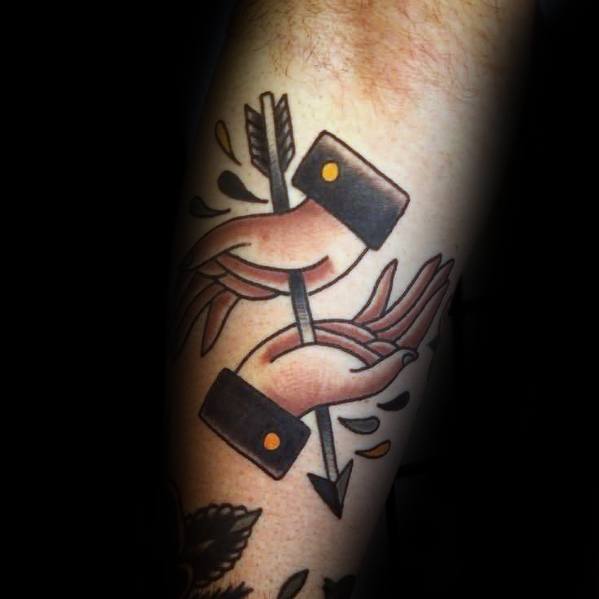 Traditional Old School Arrow Through Hands Mens Simple Arm Tattoo