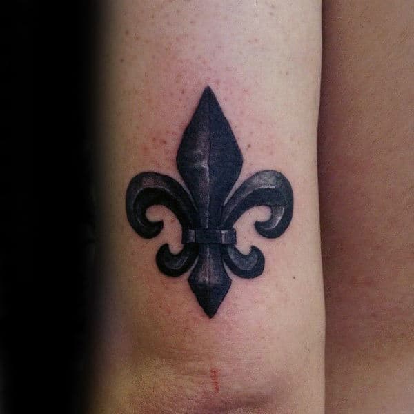 Triceps Fleur De Lis Mens Black Ink Tattoos