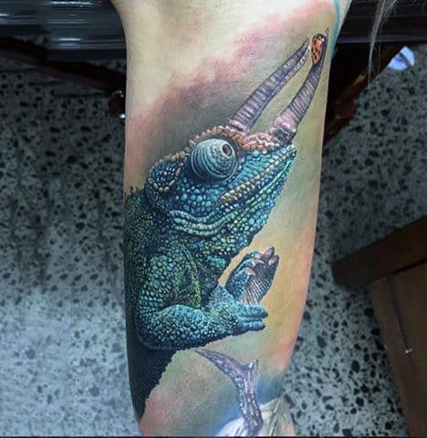 Two Horned Pokey Lizard Tattoo On Calves For Males