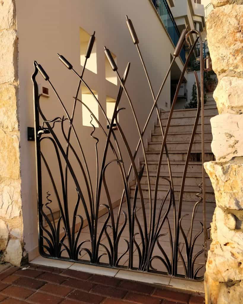 68 Awesome Garden Gate Ideas To Transform Your Landscape