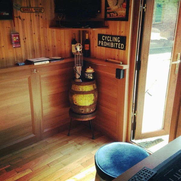 barnyard pub shed bar 