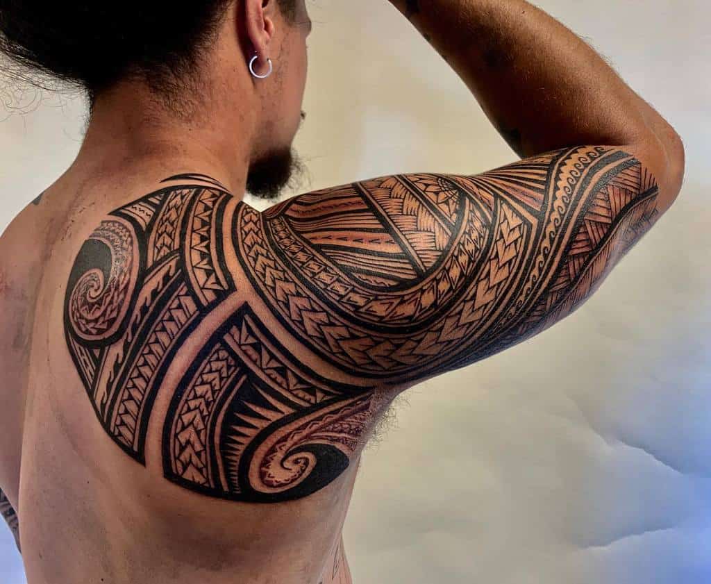 upper arm polynesian tribal tattoo iupaticustomarts