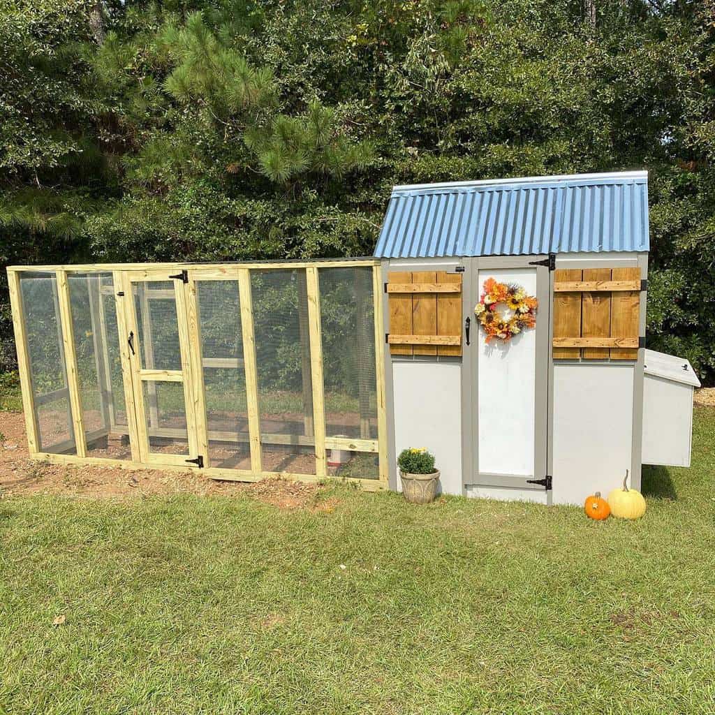 52 DIY Chicken Coop Ideas for Your Yard