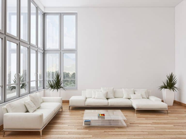 Minimalist Living Room Ideas For A Sleek And Stylish Space   White Decor Pieces Minimalist Living Room 1 768x576 