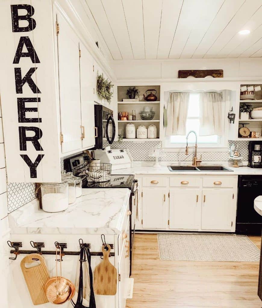 98 Farmhouse Kitchen Ideas for Modern Rustic Charm in 2023