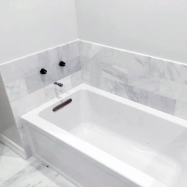 White Marble Bathtub Surround Tile Ideas