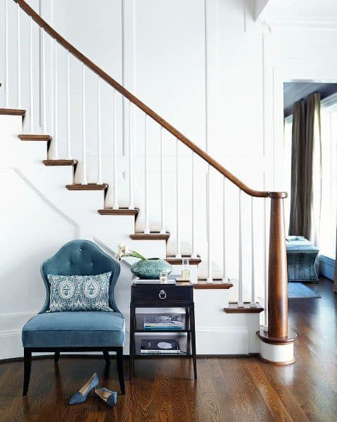 White Wood Stairs Traditional Home Idea Inspiration