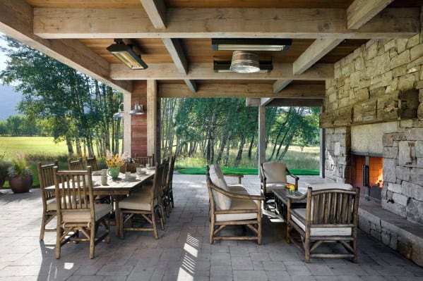 coffered ceiling 