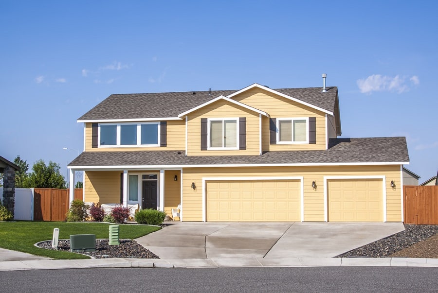 traditional panel garage door 