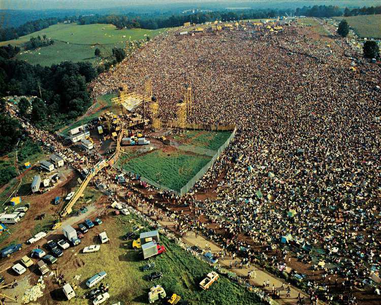 15 Incredible Woodstock Photos Taken At the Famous Festival Next Luxury