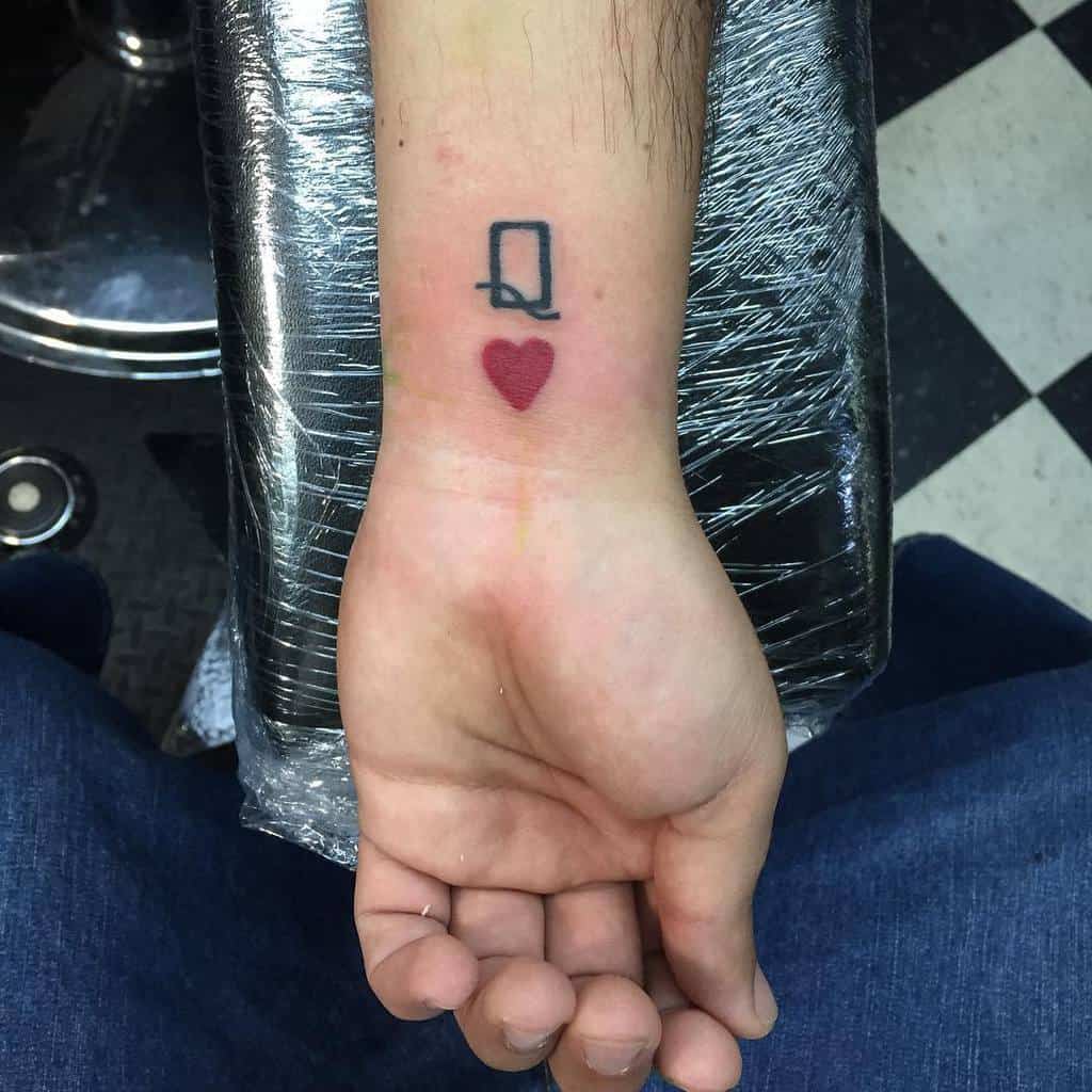 Top 57 Best Queen Of Hearts Tattoo Ideas 2021 Inspira