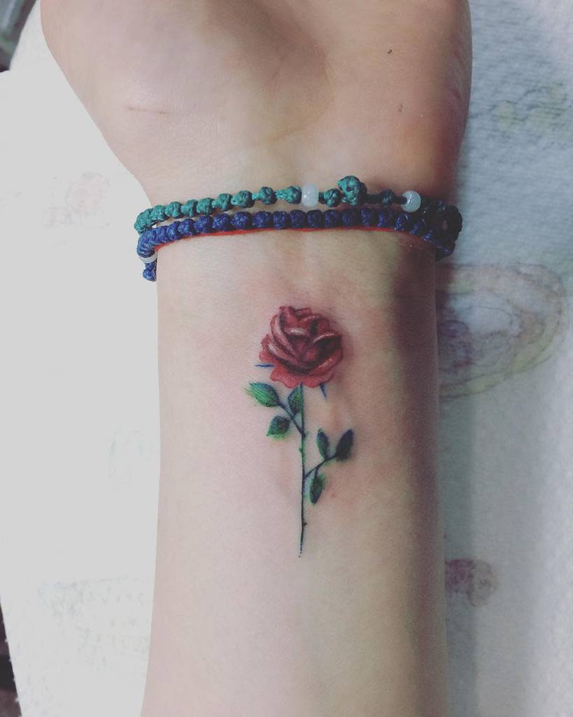 wrist tiny rose tattoos luiiztattoos